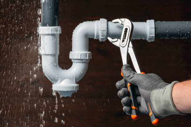 Professional Leak Detection technician working in West College Corner, IN